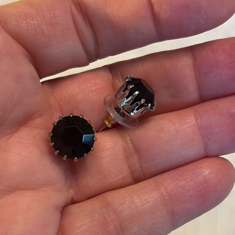 Classic Black .5” Round Stainless Steel crown setting Stud Earrings
